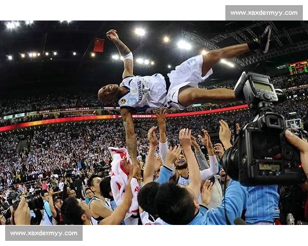 马布里vs广东巅峰对决引爆赛场激情与时代记忆篮球风云再起书写传奇篇章